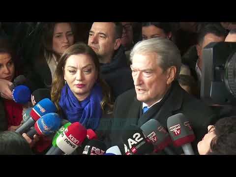 Referendumi/ Berisha: Përulem para demokratëve, Basha mori ndëshkimin e merituar - Vizion Plus