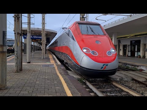 ES* Frecciarossa 9585 Torino Porta Nuova - Reggio Calabria C.le