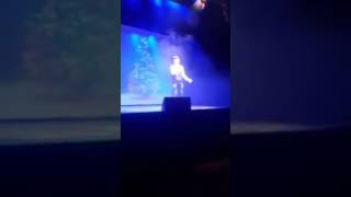 Paolo catalano canta e non serve che sia natale dei pooh