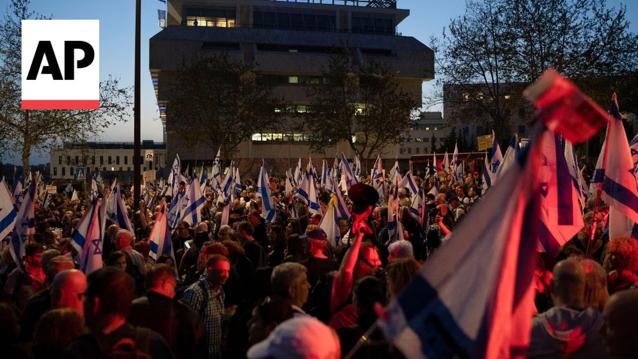 Largest protest in Israel since war began to increase pressure on Netanyahu