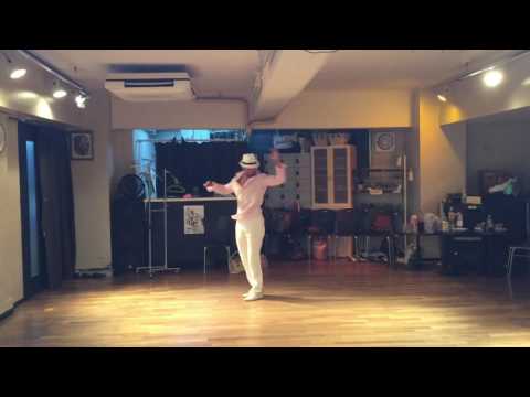 Ale Vilar & Matheus Oliverio samba no pe in Tokyo