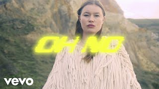 Musik-Video-Miniaturansicht zu Oh No Songtext von Wet Leg