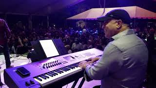 Spanish Harlem Orchestra BACKSTAGE - La Media Vuelta