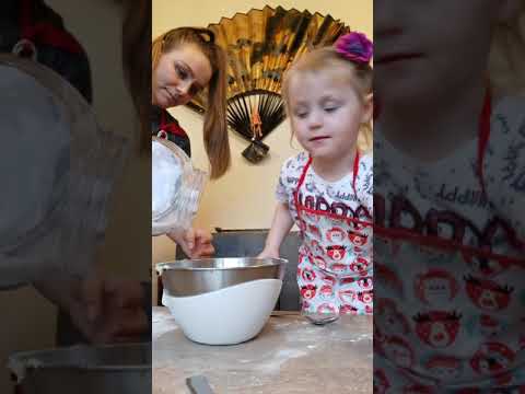 Marjorie Bakes carrot cake frosting