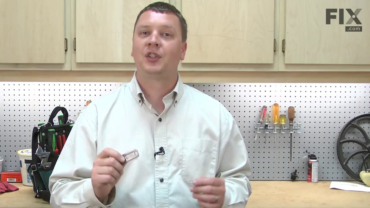 Replacing the Trimmer Exhaust Gasket