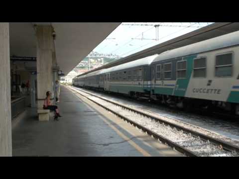 Transito intercity notte con auto al seguito a La Spezia