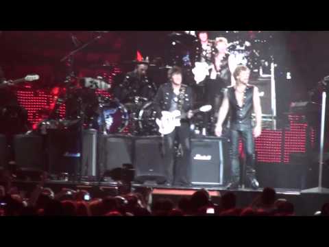 Bon Jovi - Bad Medicine/Hot Legs (Las Vegas)