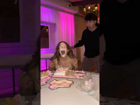 I smashed her face into the cake… 🤣 #shorts