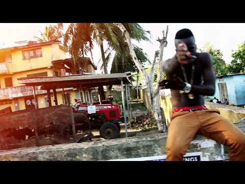 FAMOUZ FT MR EFF   BOIZ ANDAAMU OFFICIAL VIDEO