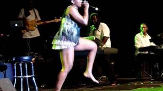 Fantasia, Live 2010 Jackson MS ~ Move On Me