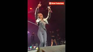 Fey - Me enamoro de ti (Live)