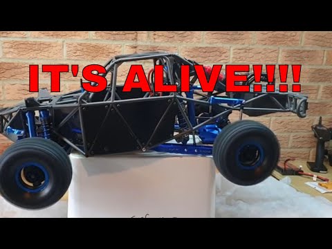 TRAXXAS UDR Build part 17 its alive