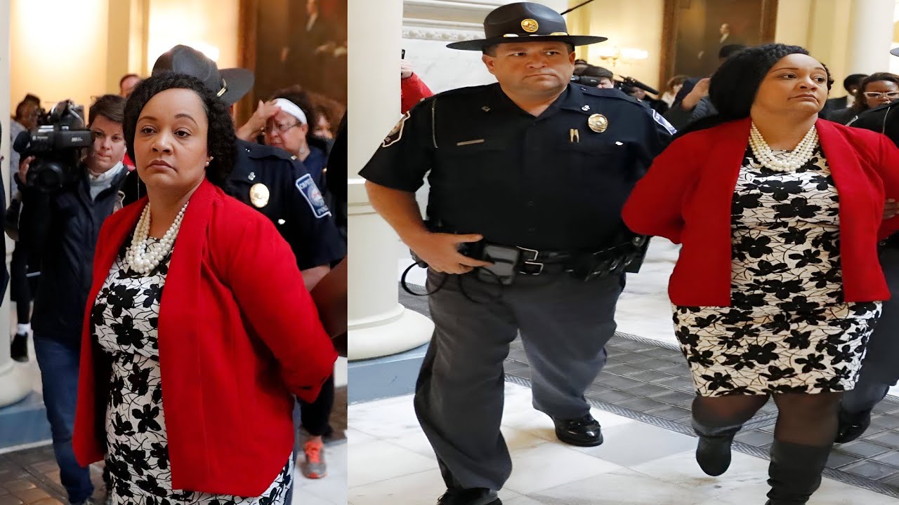 A White Officer Stops a Black Lawyer at the Courthouse, But What Happens Next Is Unbelievable...