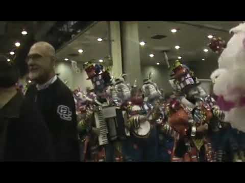 QCSB "Let A Smile Be Your Umbrella/Leave Me With A Smile" - 2011 Show Of Shows