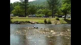 preview picture of video 'Oconaluftee Islands Park, Cherokee NC, Swain County'