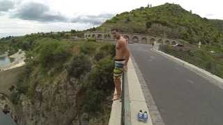 preview picture of video 'Pont du diable 27m Hérault'