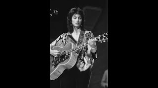 Save The Last Dance For Me : Emmylou Harris