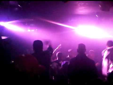 Kleine Viezerik - Releaseparty @Club Roses - Tattooboy