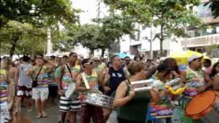 GUARAPARI - TURMA DO FUNIL - CARNAVAL 2011- ARRASTÃO PRAIA DAS CASTANHEIRAS