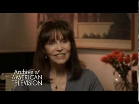 Barbara Feldon discusses how "Get Smart" reflected the '60s - EMMYTVLEGENDS.ORG