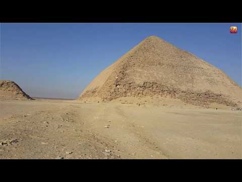 Walking Around the Old Pyramids in Sakkara, Egypt. Original sound, no commentary.