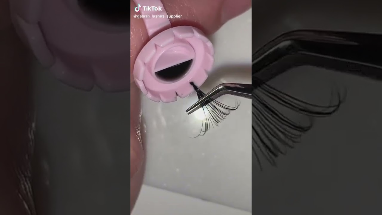High Quality Custom Logo Human Eyelash Clusters | DIY Lash Extension Kit At Home #eyelashbusiness