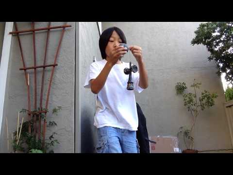 How to do Flying V on Kendama