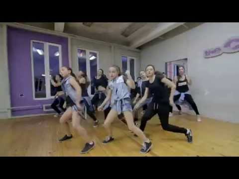 Billy Hlapeto & Mihaela Fileva - V Reda Na Neshtata ( OFFICIAL DANCE VIDEO )