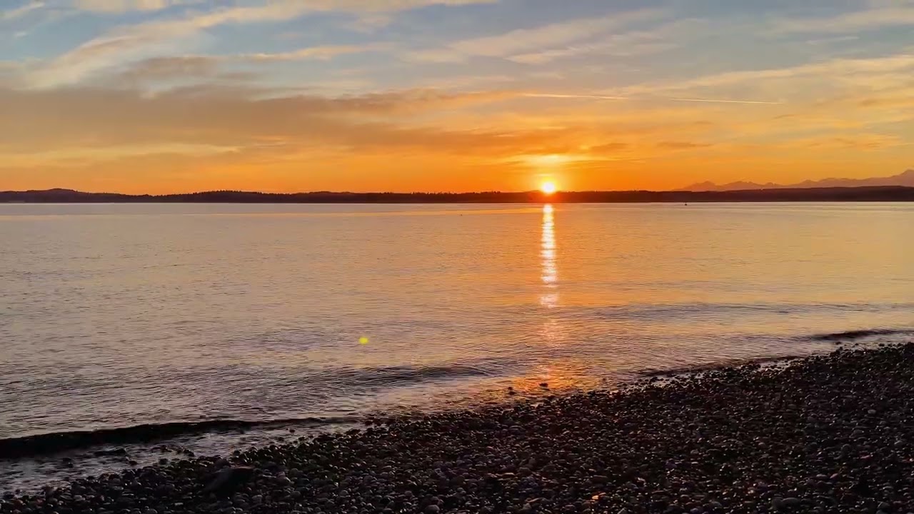 Mountain Sunset with Wave Sounds & Bird Sounds | 4K Relaxing Nature Video