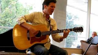 Mac McCaughan "My Life is Wrong" (East River Pipe Cover) 9/17/09 Bull's Head, UNC