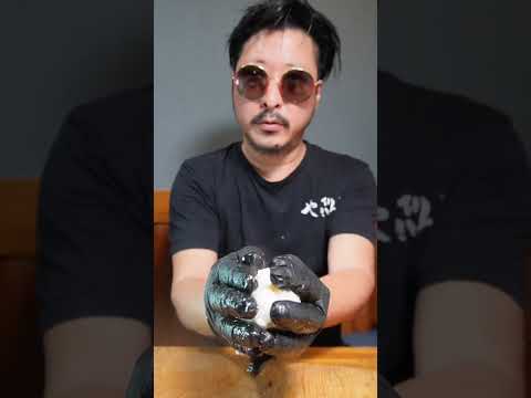 YouTube Thumbnail