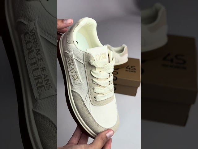 Чоботи жіночі шкіряні байка хутро 592641 Чорний Кеди жіночі 592680 Молочні