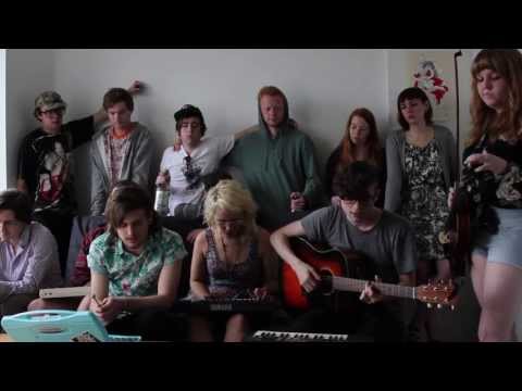 Julia Brown - i was my own favorite tv show the summer my tv broke (Birdtapes Session)