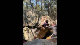Video thumbnail of Le Teletebbies, 7a. Fontainebleau