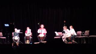 Video JEZERNÍ KRÁLOVNA