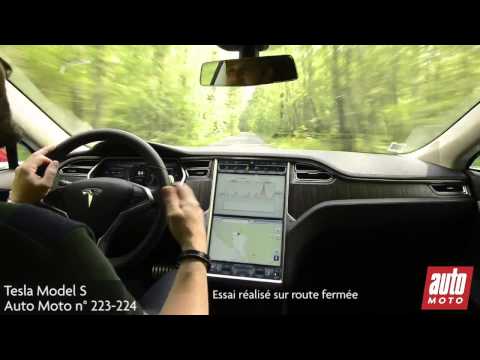 P073 TESLA MODEL S