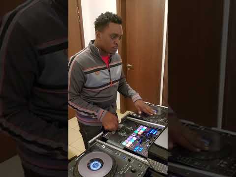 The Notorious B.I.G. - Mo Money Mo Problems -  dj Levin Nyaxx (transformed and stabbed)