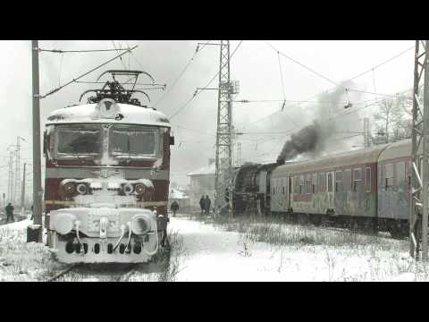 Vakarel railway station - Bulgaria