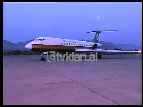 Aeroporti Rinas alarmi për bombë - (29 Prill 1999)