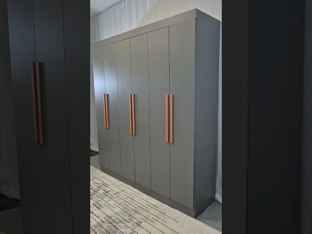 Guarda-Roupa Casal Odisseia 6 Portas 2 Gavetas Preto - Panorama Móveis