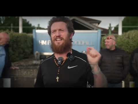 Tommy Robinson Released from prison, Thanks Elon Musk after release