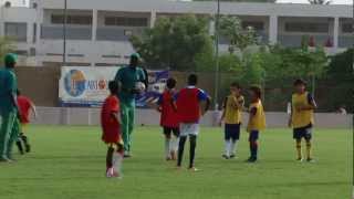 preview picture of video 'Présentation Club de Football Dakar Sacré Coeur'