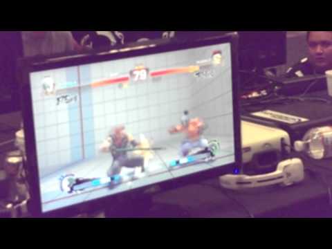 Buktooth (EL) vs Dogura (RL) - Evo 2014 USF4 Quarter-Finals
