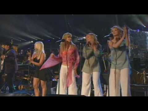 Atomic Kitten & Brian Wilson & Emma Bunton - Good Vibrations @ Party At The Palace