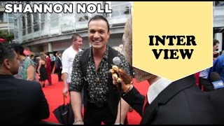 Stoner Sloth asks the ARIA Awards Red Carpet "Who's Scott Green?"