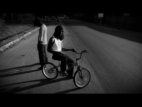 itsdontworry, ​Leodale, tha bees ​- Ka Buzz (Official Music Video) 