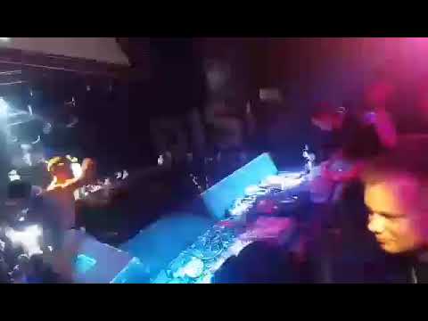 Benny R vs Morbid live