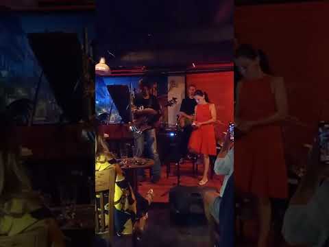 Over the rainbow - Stanley Jordan & Neven Petrova