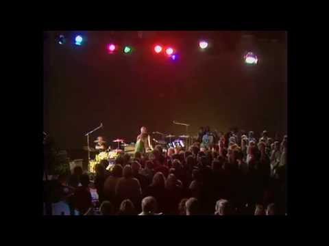 Ebba Grön – Vad ska du bli? (live SVT 1979)