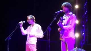 Kings of Convenience - Singing softly to me live